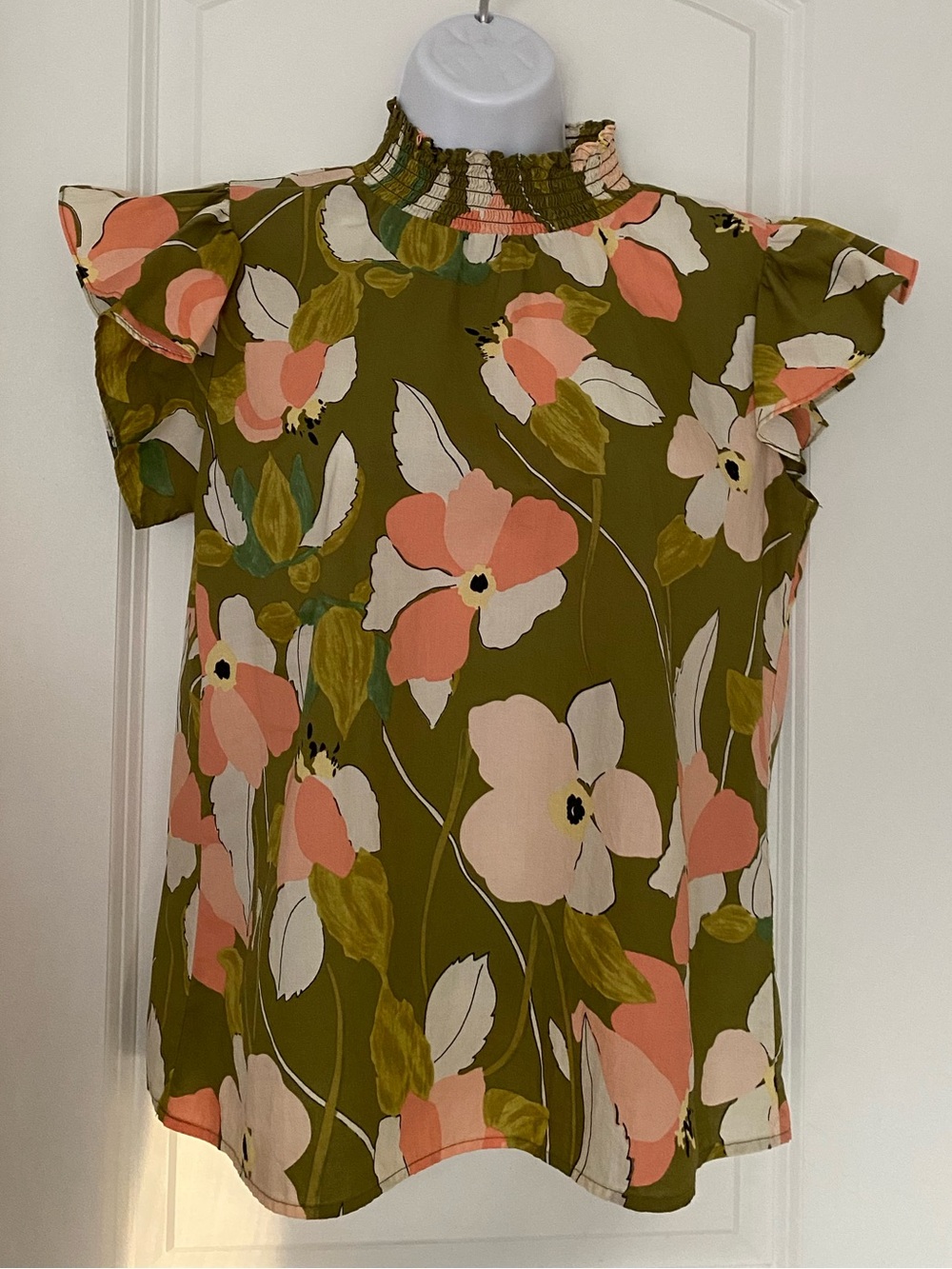 THML Ruffled Sleeves Floral Print Top S Smocked Neckline Boho Garden Summer